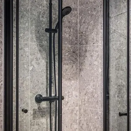 L Luxurious Hideaway In Centrum Appartement Bergen